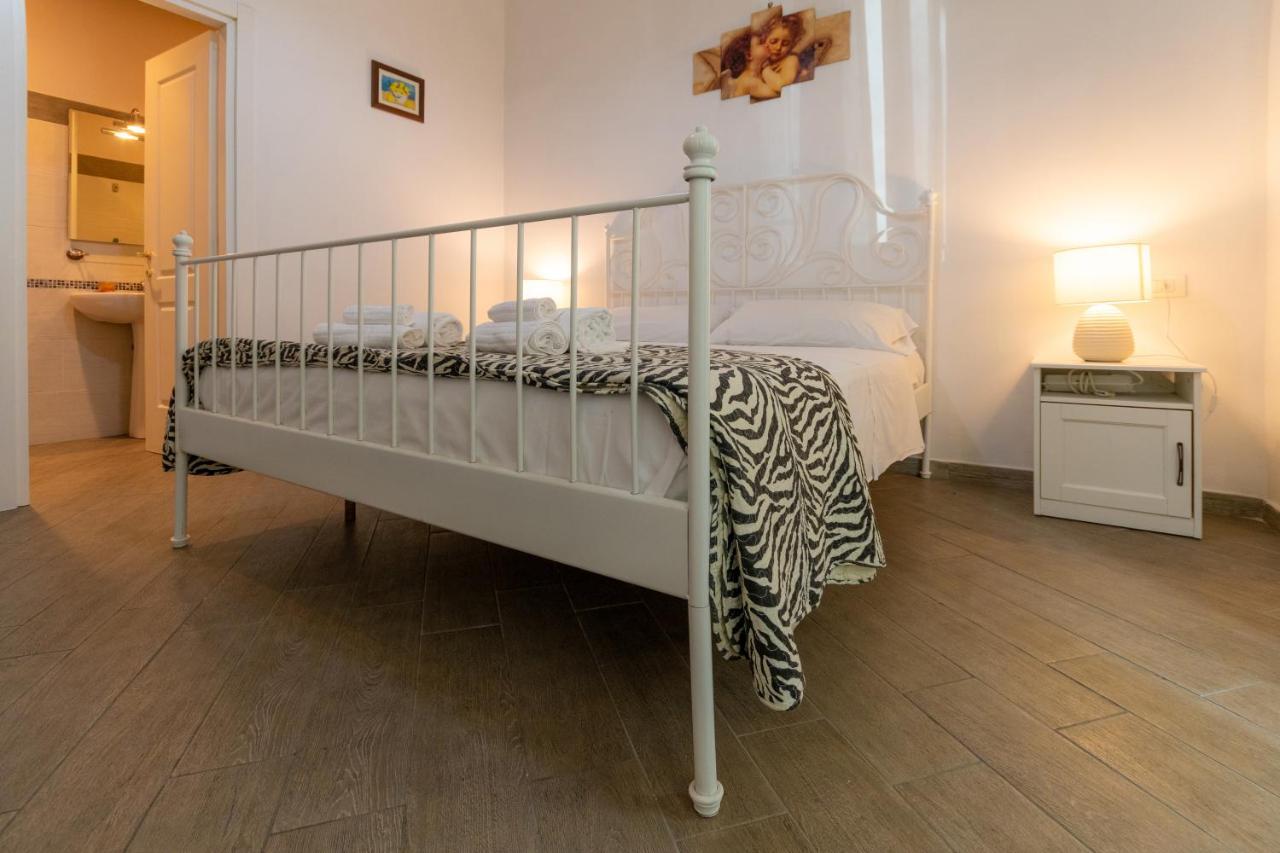 Vercelli Guest House Near San Giovanni Rom Exteriör bild
